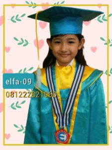 jual toga wisuda anak SD di Tangerang